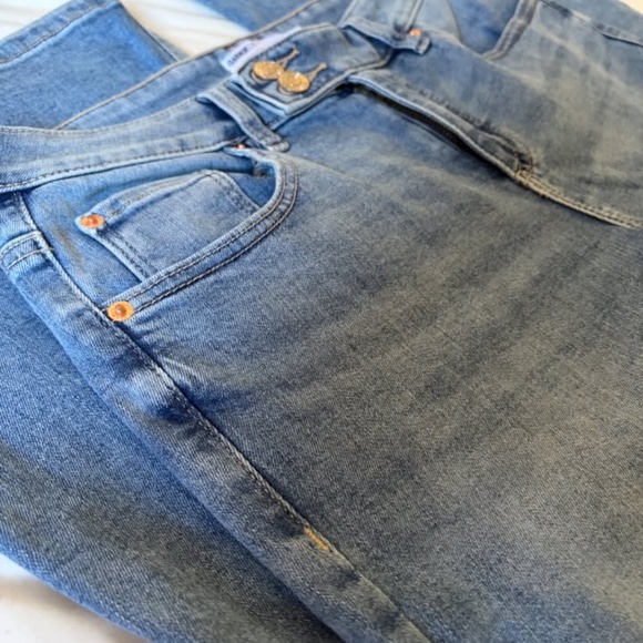 GARAGE Denim Blue Low-Rise Jeans - Picture 3 of 7